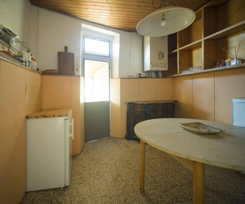Top Location Lucca Apartment Bagian luar foto