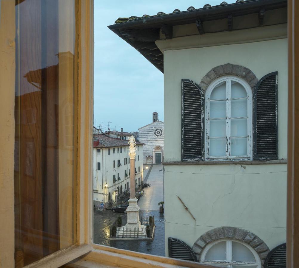 Top Location Lucca Apartment Bagian luar foto